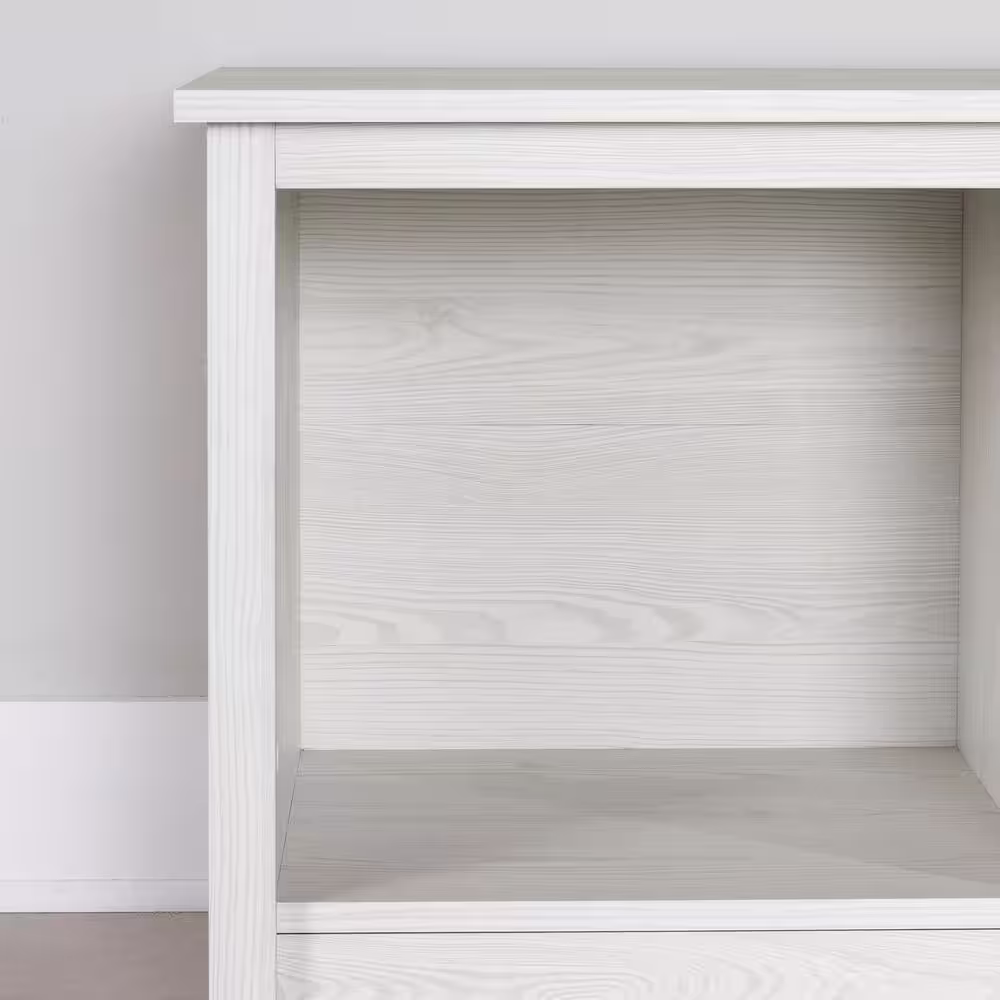 South Shore Toza White Pine Dining Bench 51.25 in.