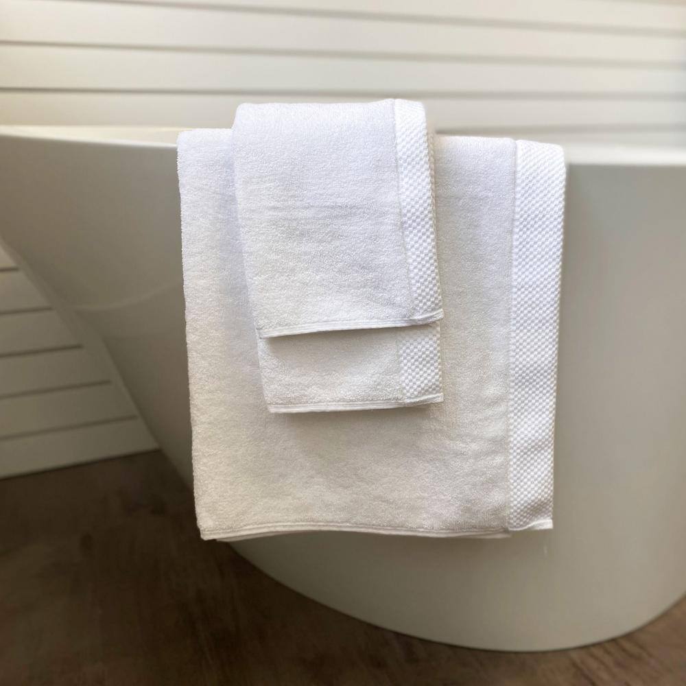 BEDVOYAGE Luxury viscose from Bamboo Cotton Towel Set - White (1-Bath Towel, 1-Hand Towel, 1-Washcloth)