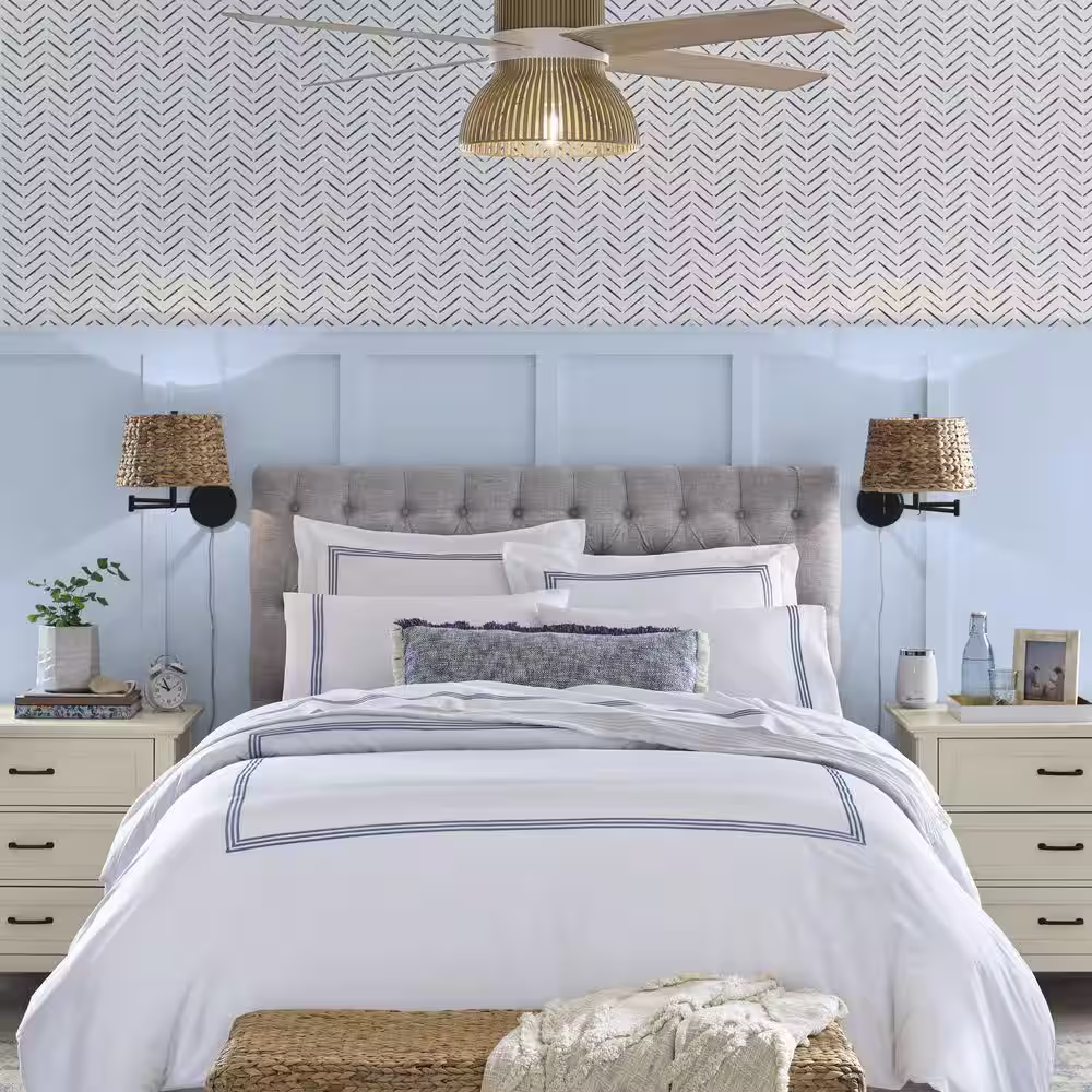 French Home Recycled Clear Glass, 1-quart Coastal Water Bottle and Set of 4, 10-ounce Glasses