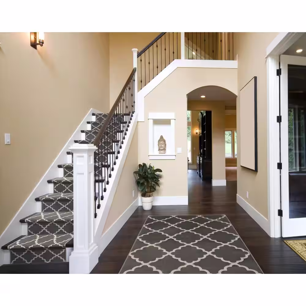 Natco Stratford Lucette Sterling/Birch 33 in. x Your Choice Length Stair Runner Rug