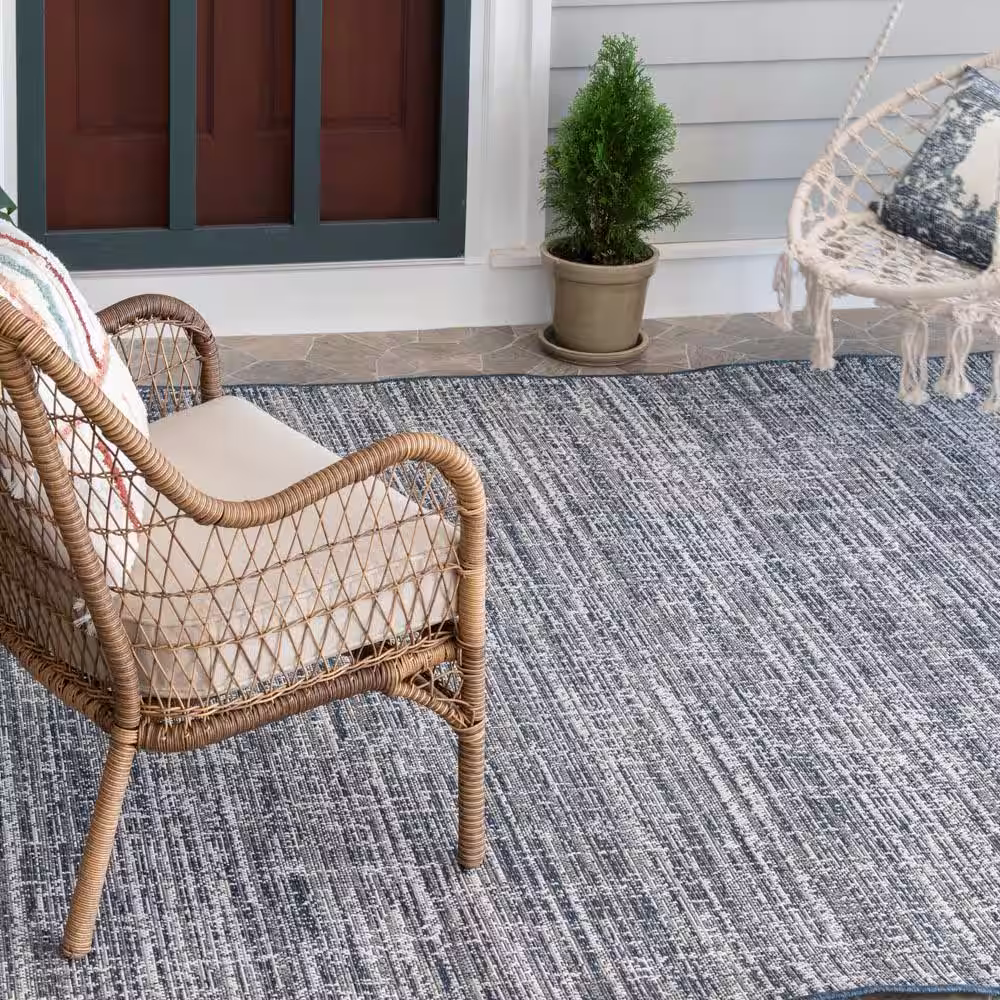 StyleWell Cobalt/Ecru 8 ft. x 10 ft. Modern Polypropylene Indoor/Outdoor Area Rug