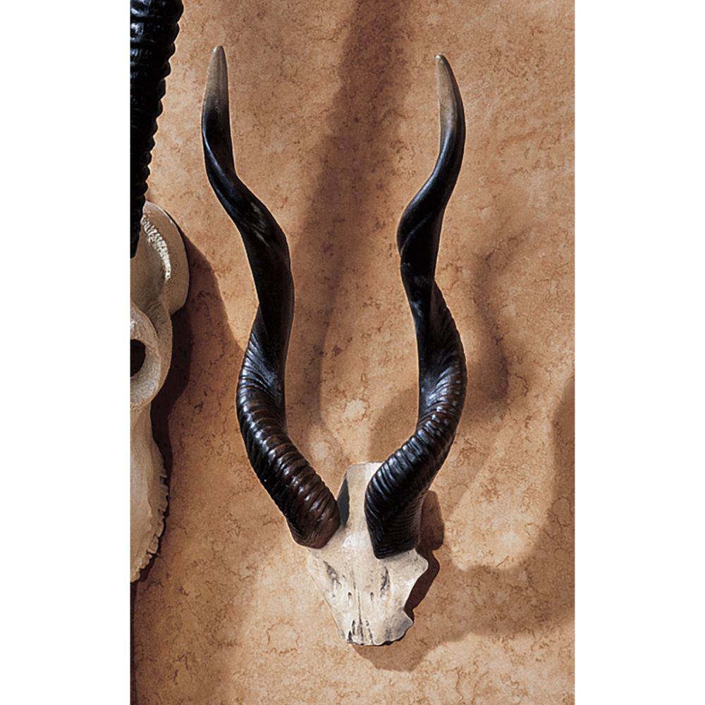 Design Toscano 17.5 in. x 8 in. Kudu African Wall Trophy