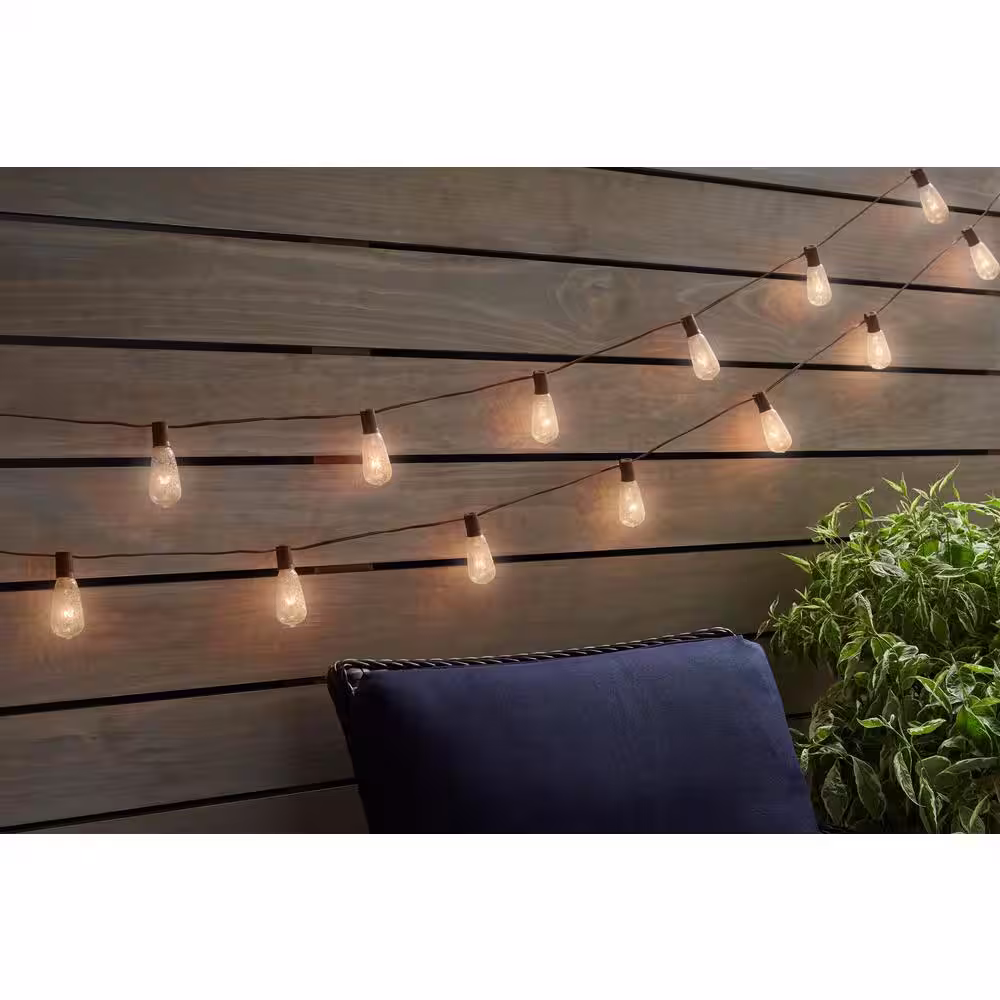 Hampton Bay 10-Light 10 ft. Outdoor/Indoor Plug-In Incandescent ST40 Crackle Bulb String Light