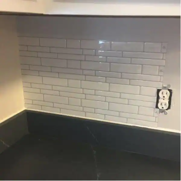 Art3d 11.6 in. x 11.6 in. x 0.1 in. Vinyl Peel and Stick Backsplash Tile in White (10-Pack)