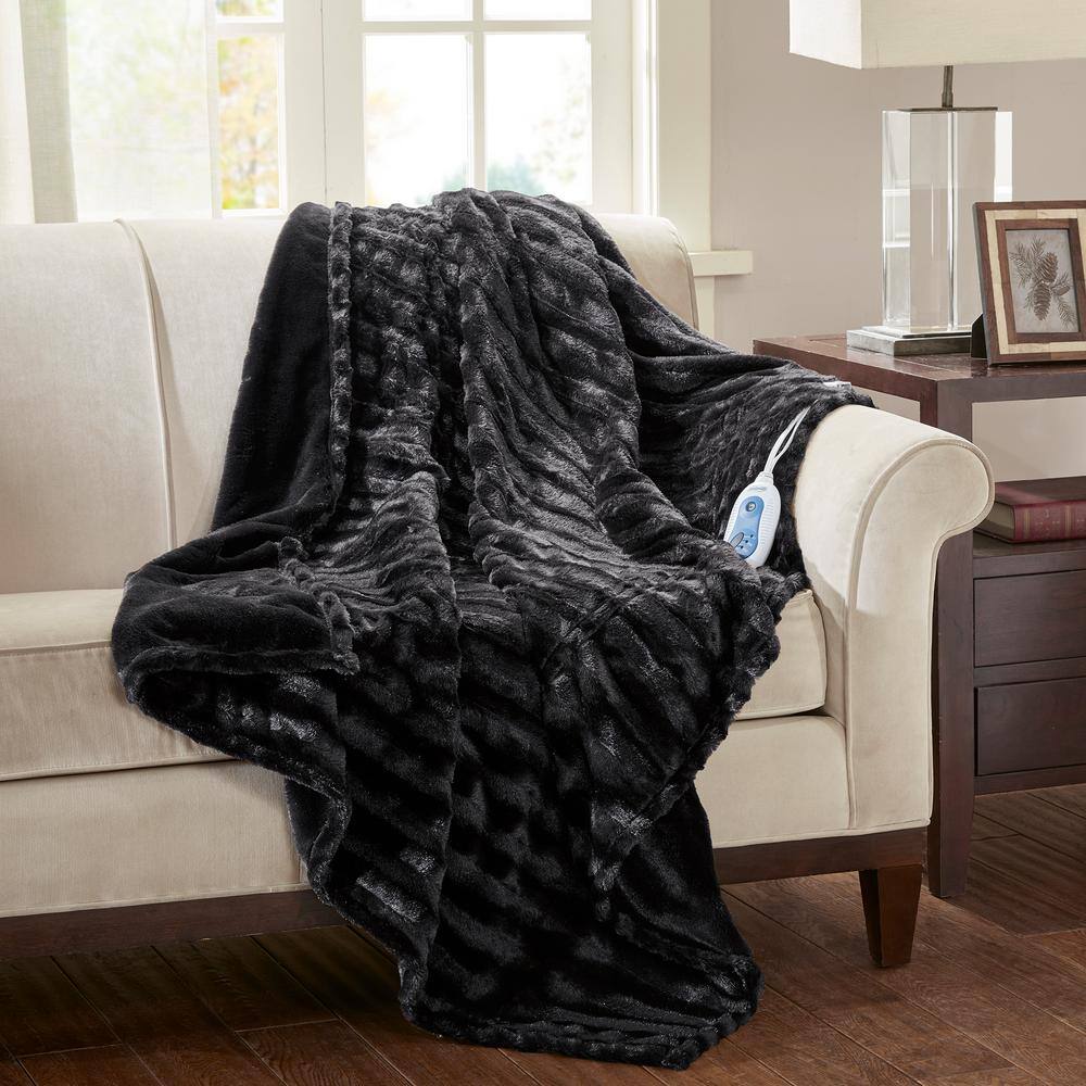 Beautyrest Heated Duke Black 50 in. x 70 in. Faux Fur Heated Throw